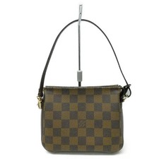 LOUIS VUITTON True Makeup