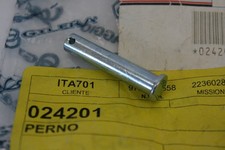 Perno 7x32 asta pianale