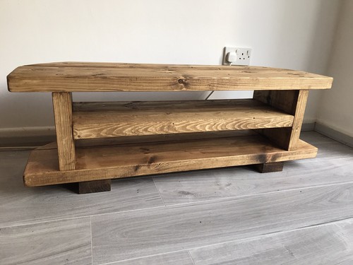 Mobile angolare rustico in - tv,