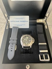 Panerai Luminor Submersible
