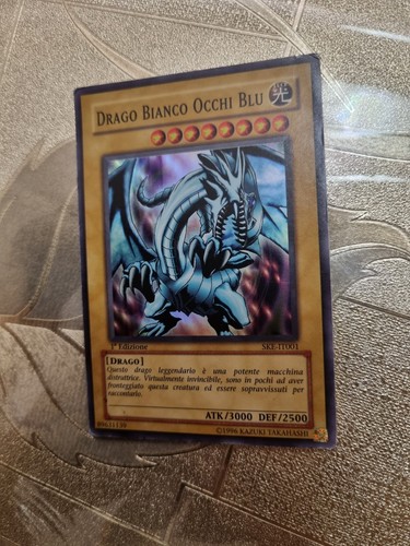 Drago bianco occhi - drago,