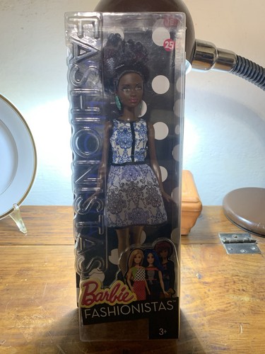 Barbie fashionistas mattel - 25,