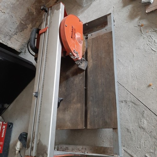 Tagliapiastrelle elettrico - tagliapiastrelle,