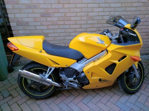 Honda vfr800 rc46 - honda, bidone