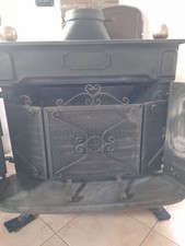 Camino Coloniale In Ghisa Completo Di Tubo Di Scarico