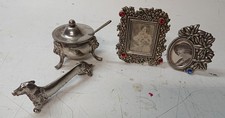 Oggetti decorativi vintage in