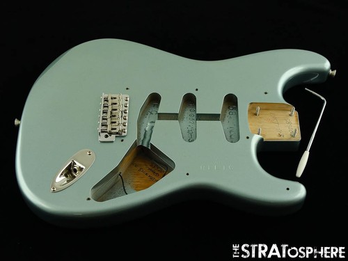 Fender custom shop r - fender,