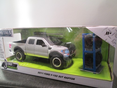 Camion ford 150 svt - 1:24, f-150