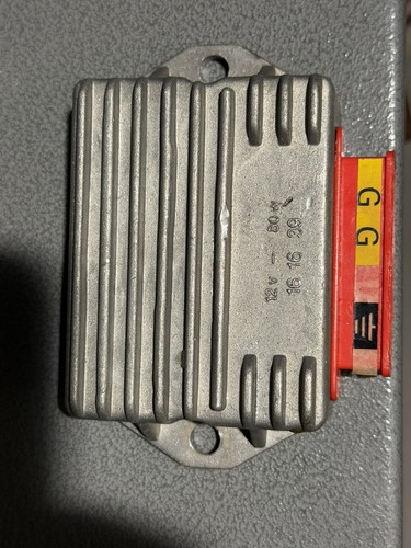 Regolatore tensione vespa - regolatore,