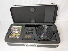 FUNZIONANTE Xbox 360 DJ Hero Renegade Edition con custodia giradischi e gioco (senza supporto) 