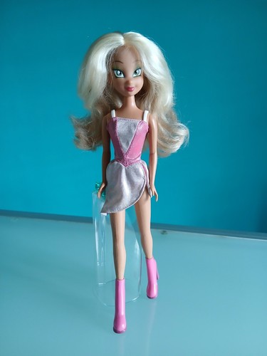 Winx bambola flora magic - bambola, "