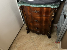 TRITTICO (COMÓ , 2COMODINI ) , 800 SICILIANO CON MARMO VERDE SMERALDO