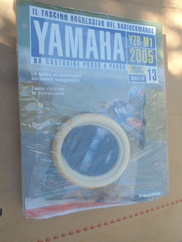 Yamaha yzr 2005 - yzr-m1, 1:5