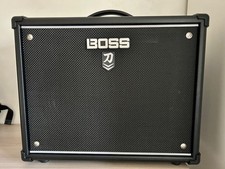 AMPLIFICATORE CHITARRA BOSS