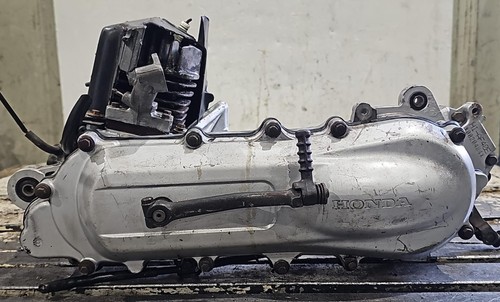 Motore semi completo - motore,