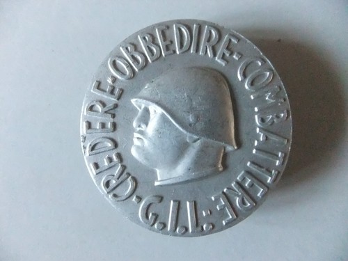 Ww2 italian youth badge - ww2,