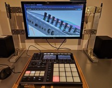 Native Instruments Maschine Plus - scatola aperta, mai usata - Feedback 100%