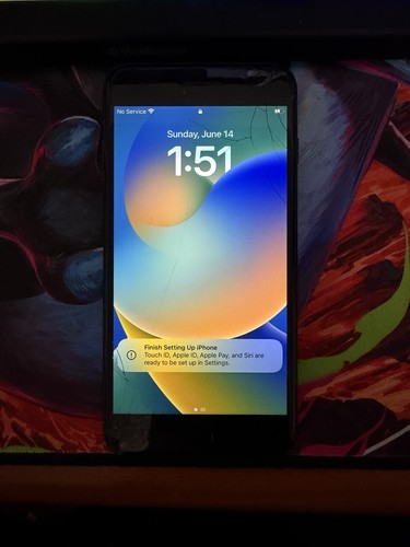 Apple iphone plus - 8,