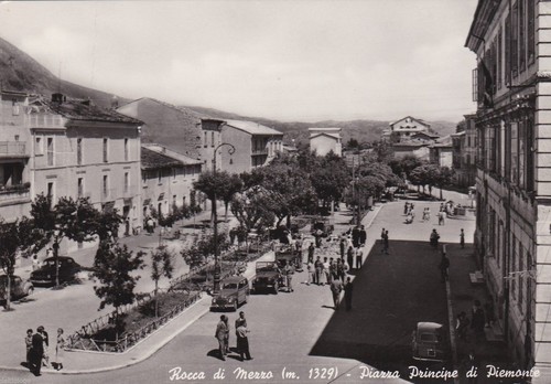 Rocca mezzo piazza - #,