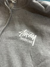 Felpa con cappuccio e zip