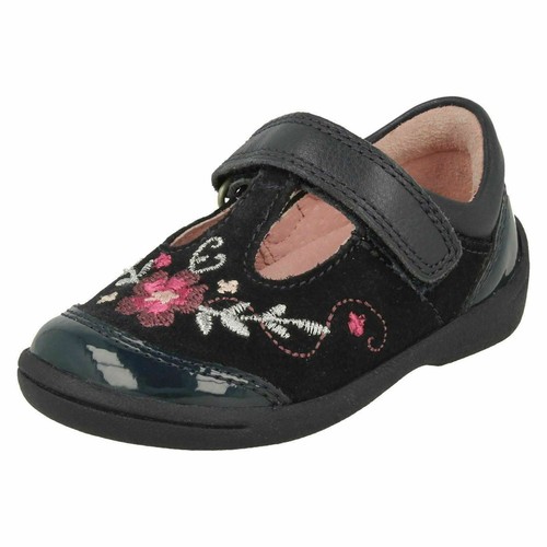Scarpe dettagliate fiori - dettagliate, a