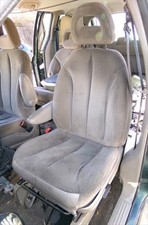 sedile anteriore sinistro