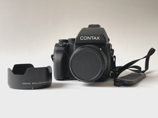 CONTAX 645 Camera w/ Zeiss