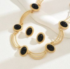 Set collana e orecchini retrò