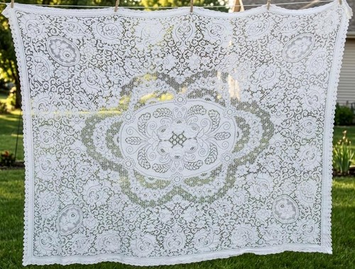 Tovaglia vintage pizzo bianco