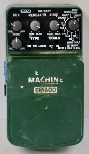 Behringer echo machine em600 - echo,