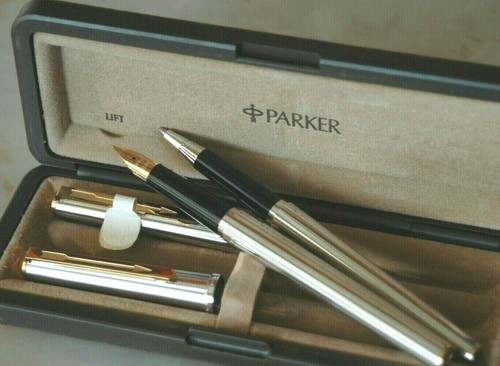 Exceptionnelle parure stylos - exceptionnelle,