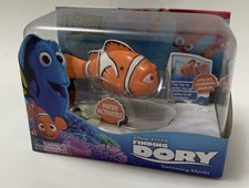 Robo Fish Disney Pixar Nuoto