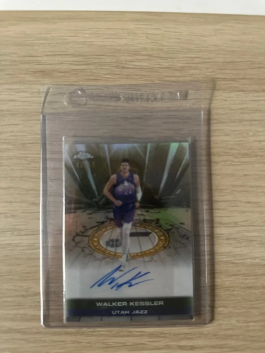 Walker kessler auto topps - kessler,