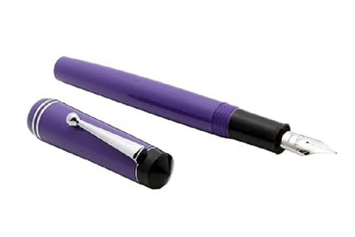 Penna stilografica acrilica