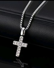 Collana Con piccola croce per