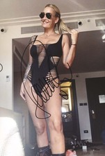 Sarah Connor foto originale firmata 20 x 30 cm MOTIVO MARTELLO