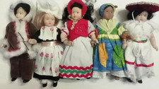 BAMBOLE DEL MONDO IN
