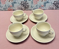 Set 4 tazze da tè e piattino Wedgwood Edme/avorio - diametro 3/14"