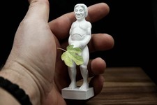 Miniatura scultura uomo