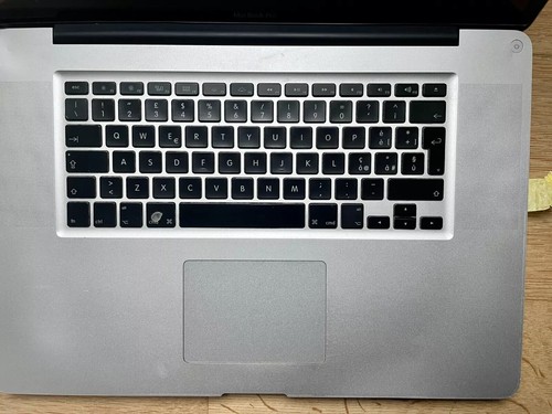 Apple macbook pro unibody - apple,