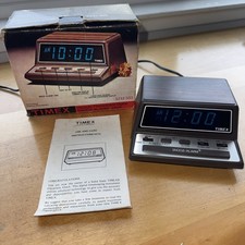 Sveglia digitale vintage Timex