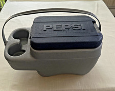 Piccola console refrigeratore