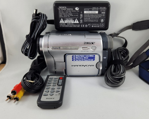 Sony handycam dcr - sony,