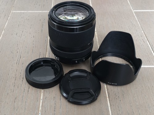 Sony 6 18 135 sam - 3.5-5.6/18-135,