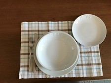 servizio piatti per 10 coperti: fondi, piani e dessert colore bianco