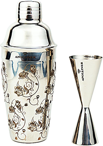 Shaker cocktail - shaker, cocktail,shaker