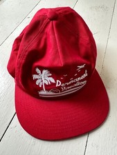 Berretto rosso vacanza