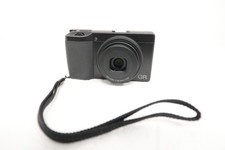Fotocamera compatta Ricoh GR