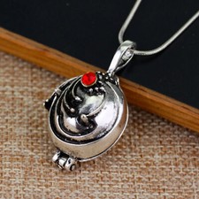 Collana medaglione pendente