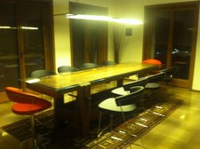 TAVOLO DA FALEGNAME PER SALA DA PRANZO CON SGABELLI